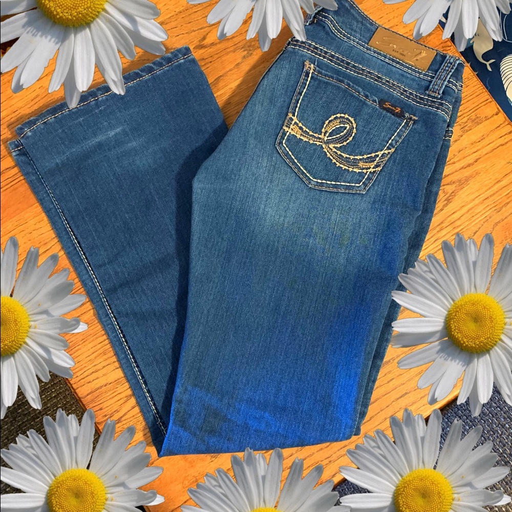 Size 10 Bootcut Seven7 Jeans